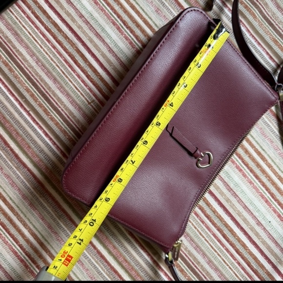 Kate Spade Brown Crossbody Bag with Structured Design - Picture 6 of 7